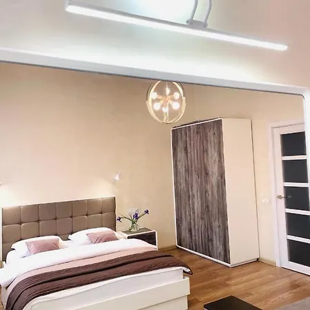 Apartment Жд Вокзал, Центр Lviv Exterior photo